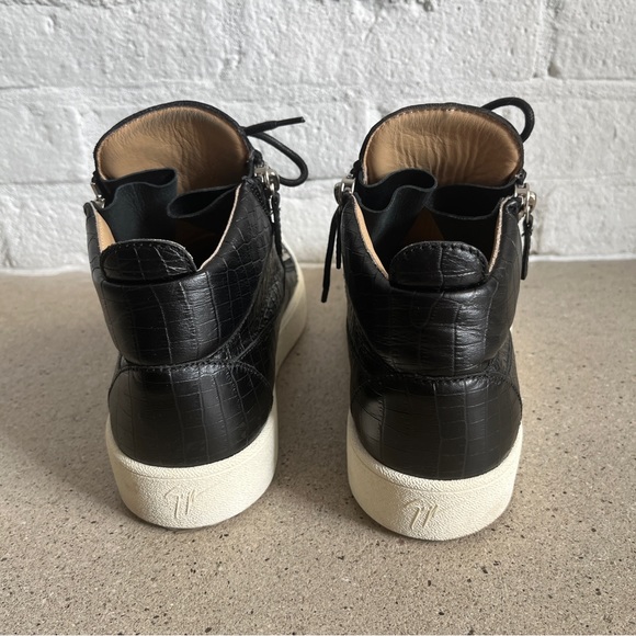 Giuseppe Zanotti Kriss Crocodile-Effect Leather Sneakers - Picture 5 of 10